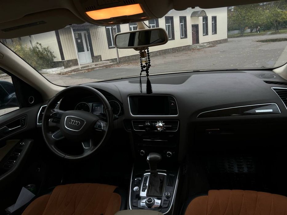 Audi q5 Premium Plus