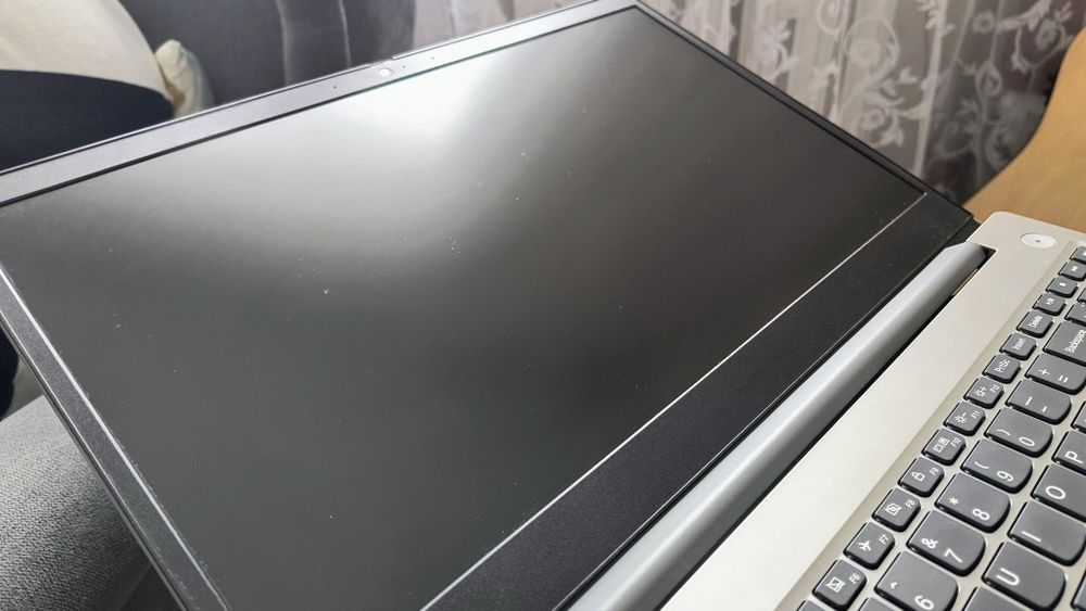 Laptop Lenovo Ideapad 3