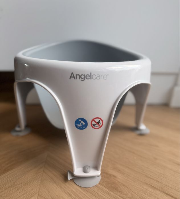 Białe Krzesełko do kąpieli Angel Care