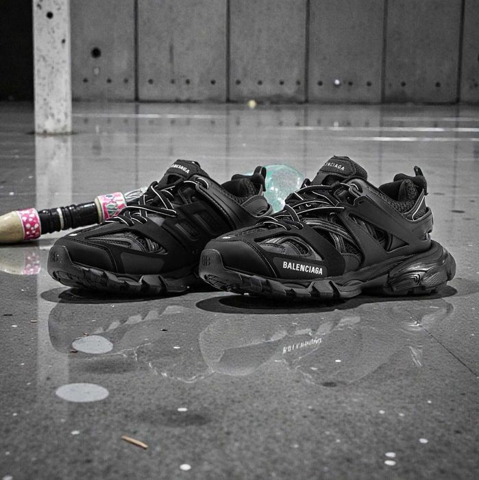 balenciaga track 41 - купить кроссовки мужские - Цена на OLX.ua