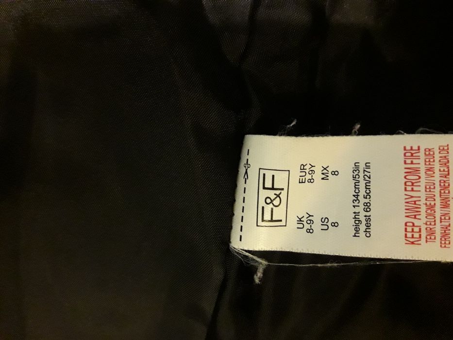 Kurtka zimowa 134cm z kapturem czarna