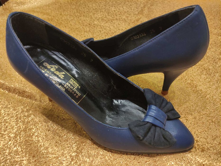 Жіночі вінтажні туфлі човники з бантиком на підборах 7см розмір 37,5