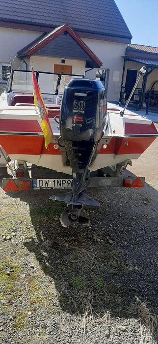 Motorówka Glastron, Suzuki, 7 osobowa Zamiana