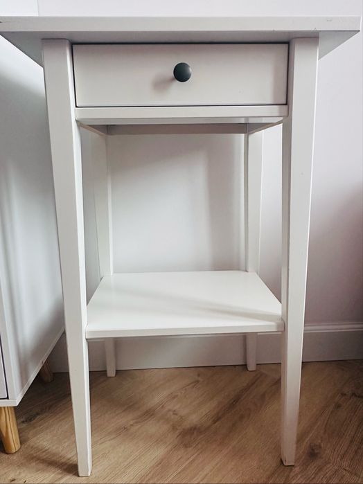 Stolik nocny hemnes bialy bejca