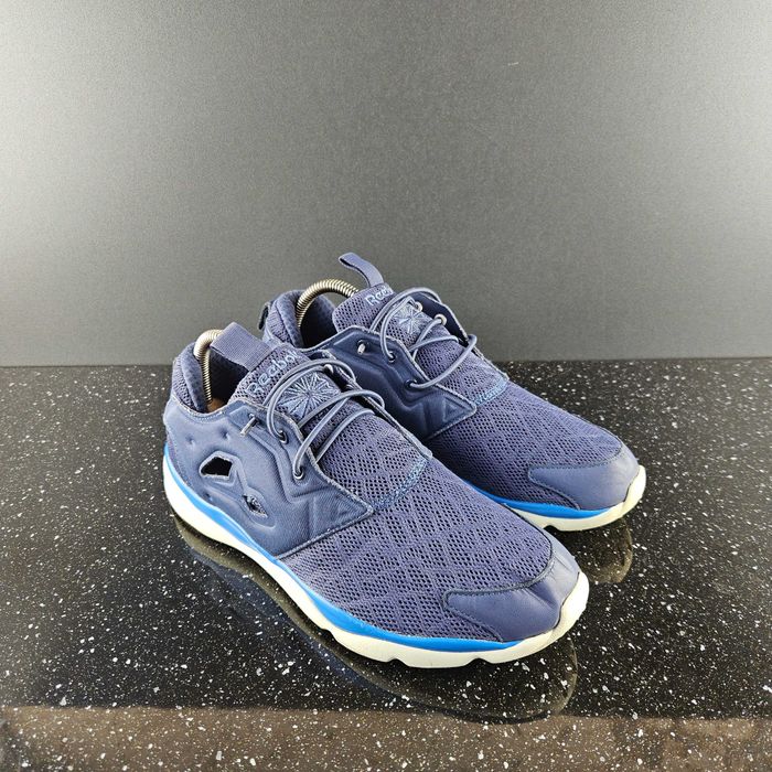 Кроссовки Reebok. Размер 40