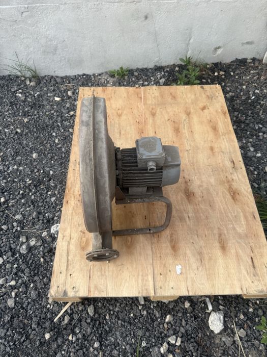 Wentylator Promieniowy 230V