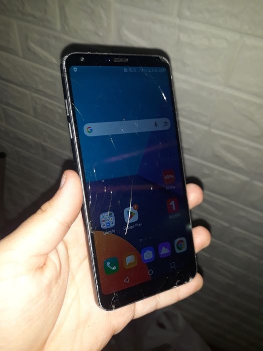Продам Lg G6 на запчасти