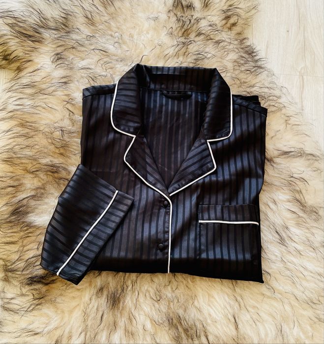 Czarna jedwabna koszula nocna piżama do spania rozpinana w paski XL