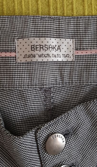 Calças Clássicas Cinza Bershka