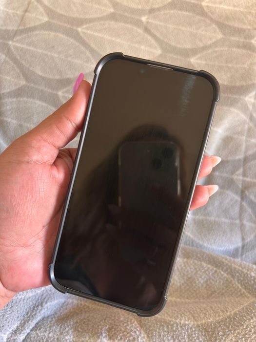 Iphone 14 sem trincos ou riscos