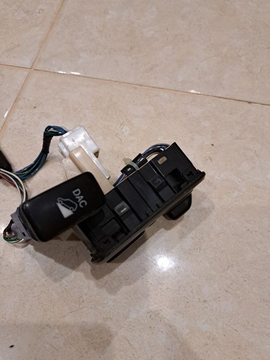 Toyota Prado 120 Дверні ручки  пневма фари протитуманки