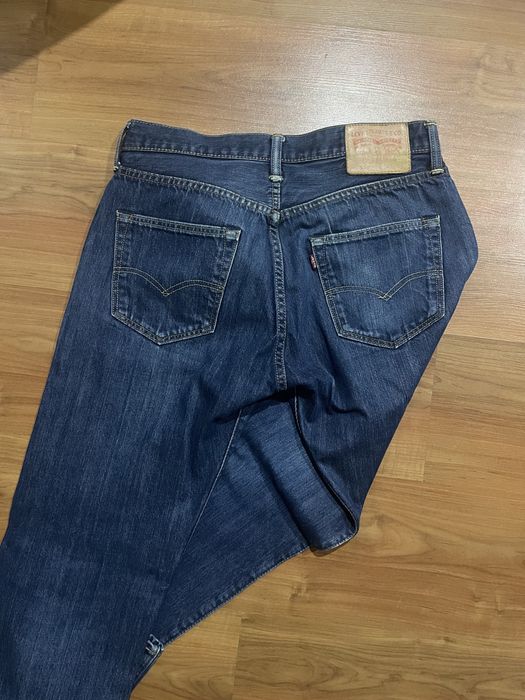 Calcas Levis em muito bom estado