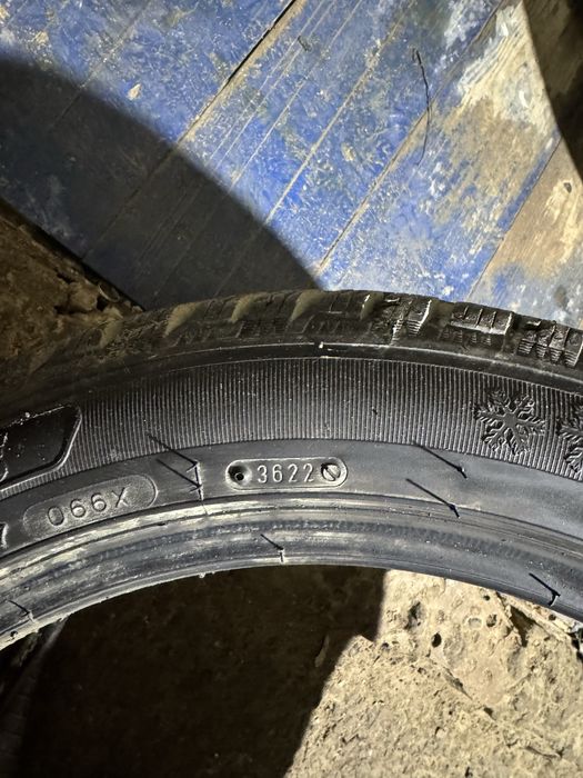 Продам компект 245/45 R18 245.45.18 245 45 18