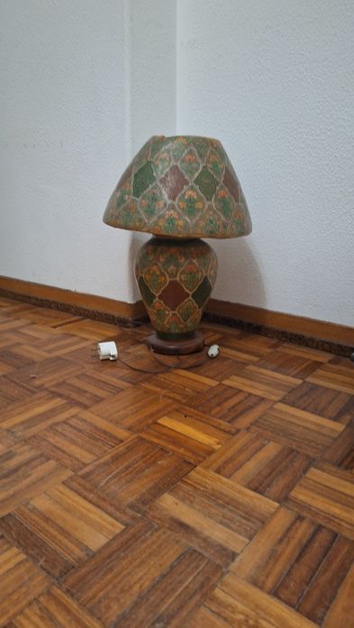 Candeeiro Vintage em bom estado