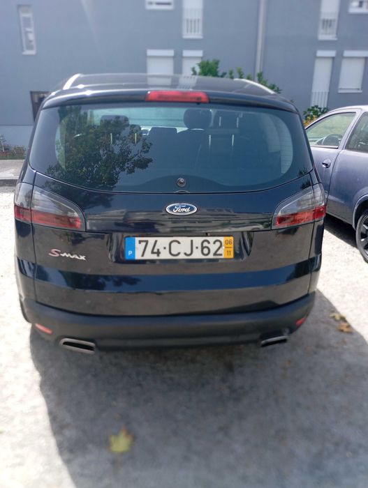 Ford S-Max — fotografia 3