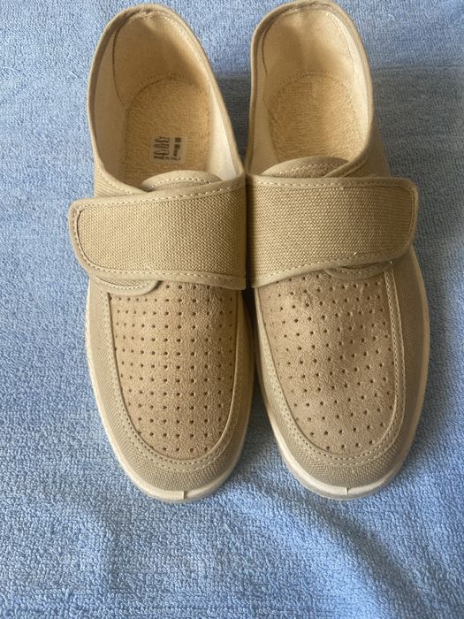 Włoskie buty męskie, letnie