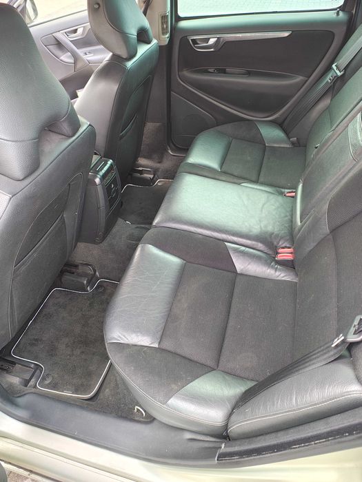 Volvo v70 2006r 2.4 D5 AWD 185km 4x4 Doinwestowany