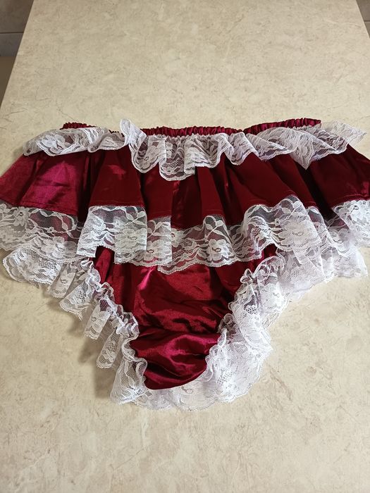 Majtki damskie 42/44 L xl koronkowe