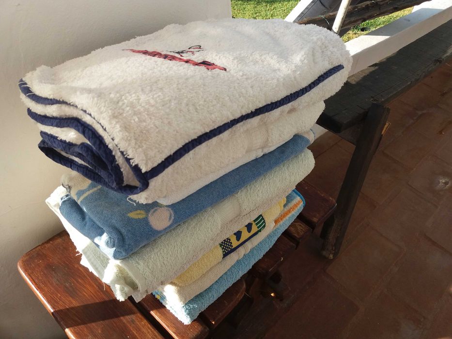 toalhas grelhador almofadas almofadão