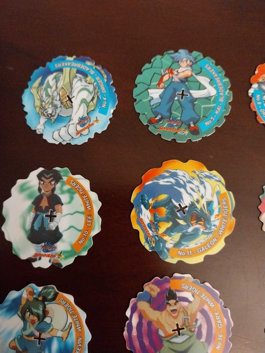 Lote 11 Beyblade Spinners, edição limitada, vintage