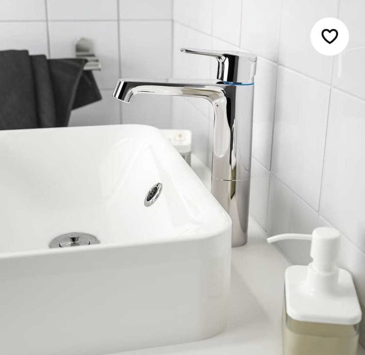 Torneiras de pé alto lavatório