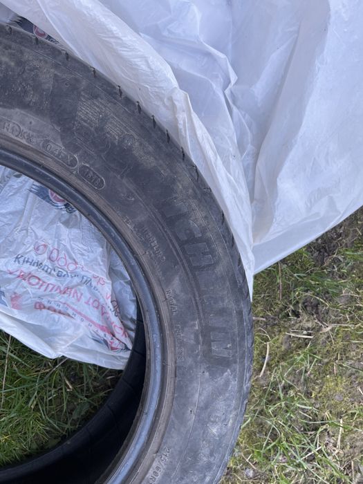 Шини Michelin 215/60/17 літо