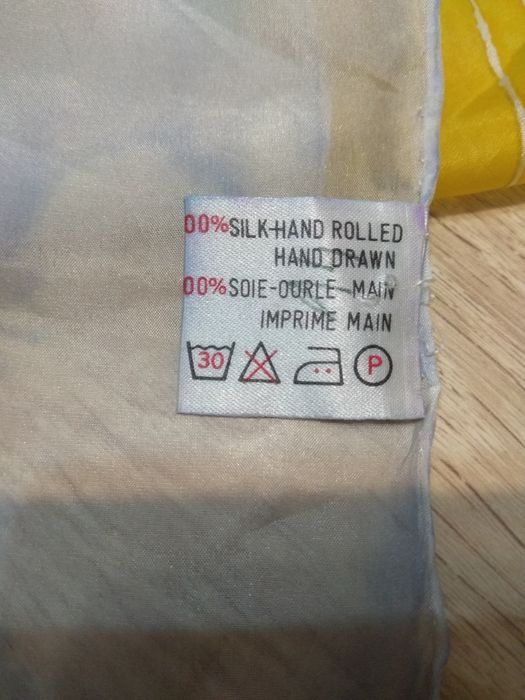 Jedwab Ręcznie Malowana grafika J.Echelma Chusta