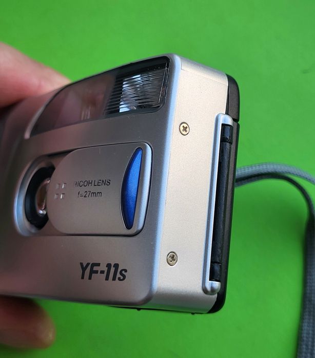 Плівкова фотокамера RICOH YF-11s, робоча!