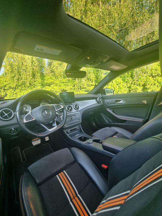 Mercedes CLA 250, 2016 Limitowana wersja Orange Edition, panorama
