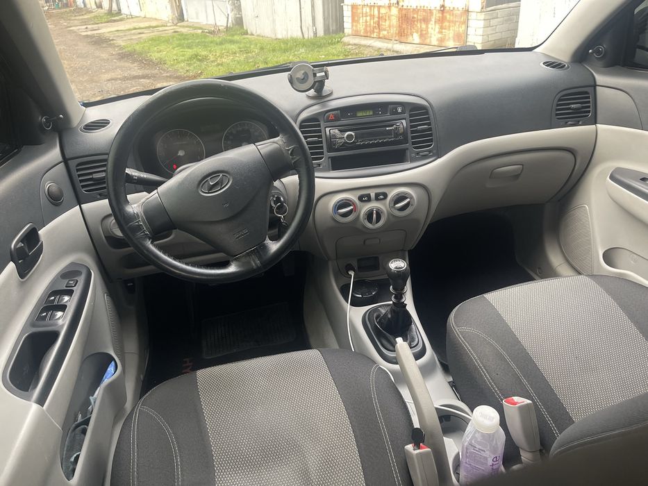 Продам hyundai !