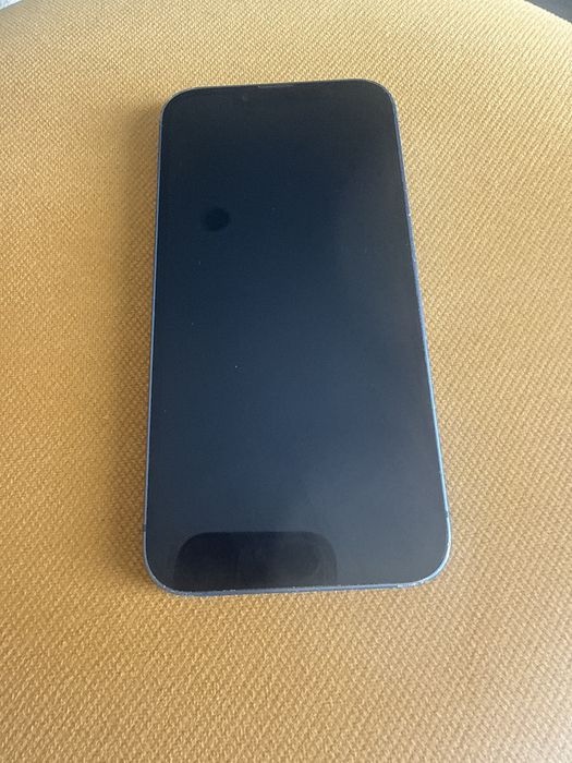 Iphone 13 76% bateria
