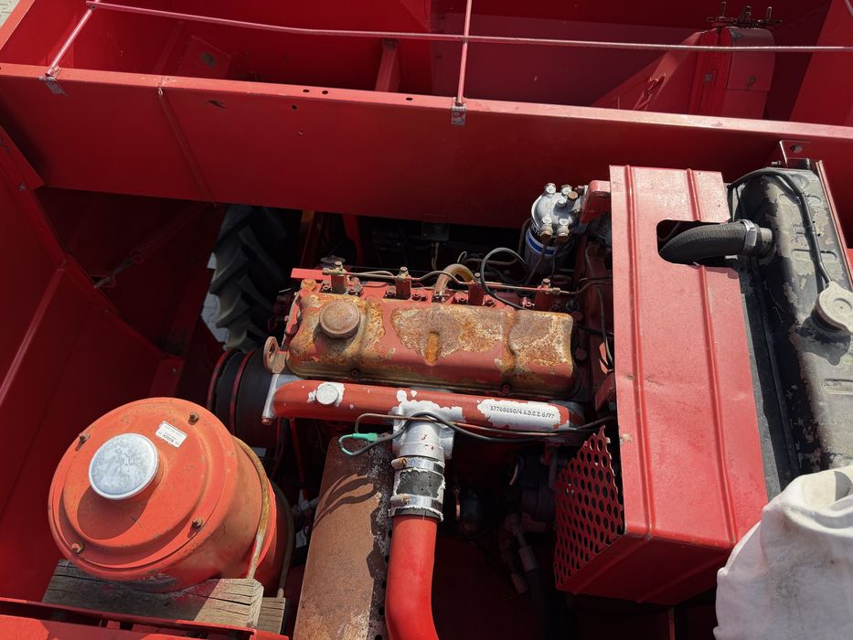 Massey Ferguson 240, Масей Фергусон, Комбайн