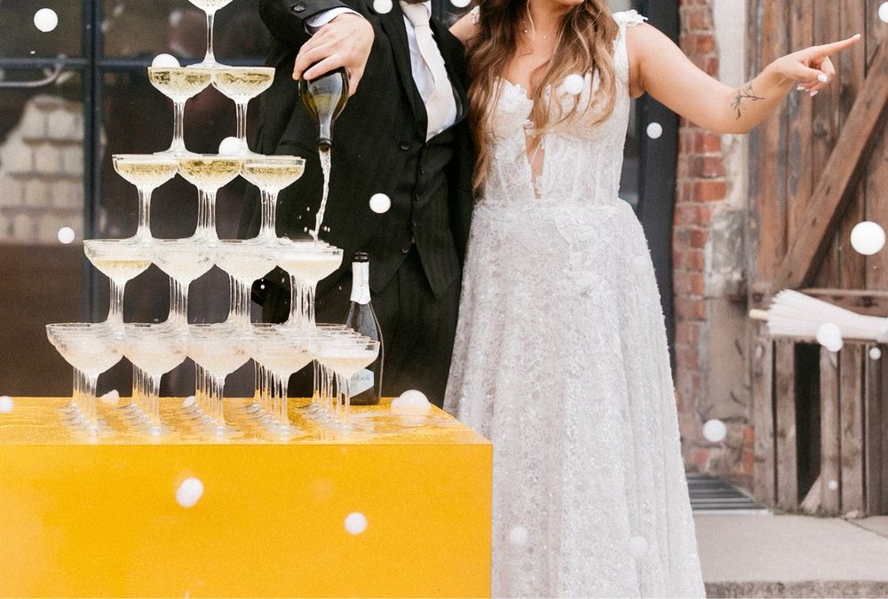 Suknia ślubna marki Laurelle model Vespa, kolekcja Pure Allure