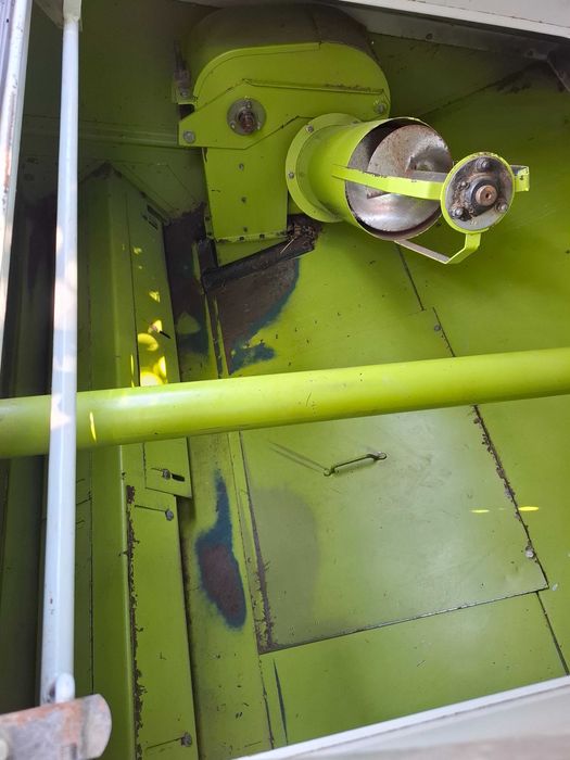 Dominator 56 claas 1250mtg