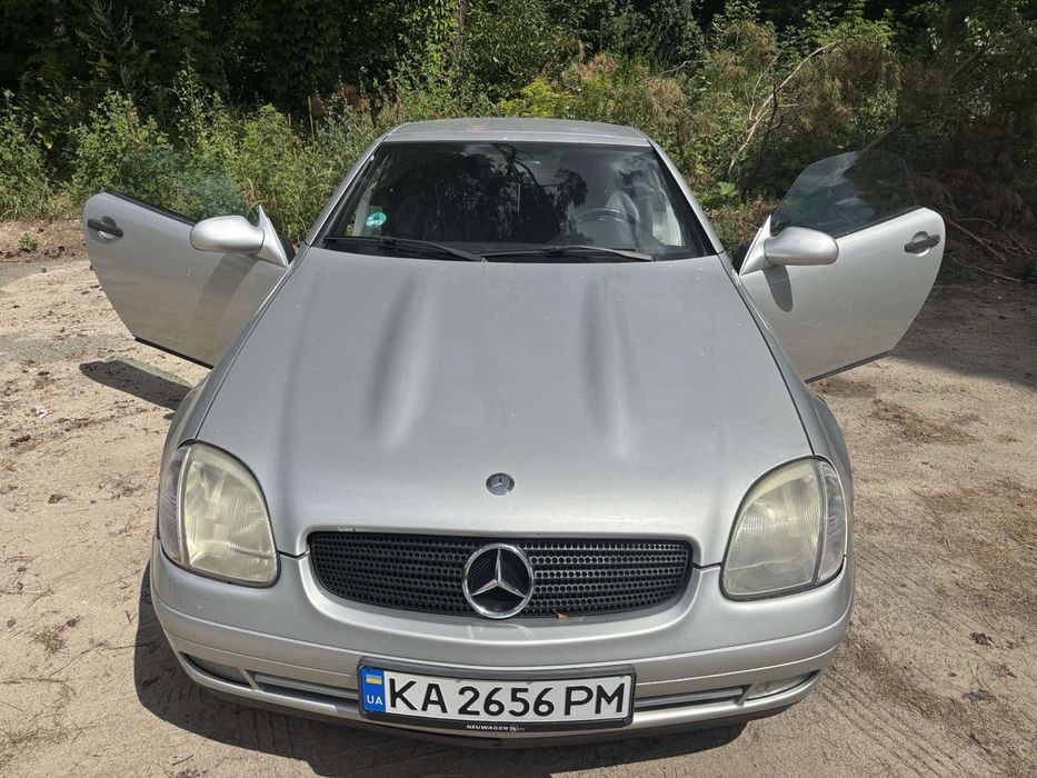 Mercedes-Benz slk230