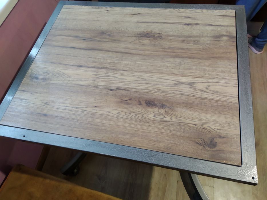 Продається стіл, можна його використати для альтанки тераса 75/90см