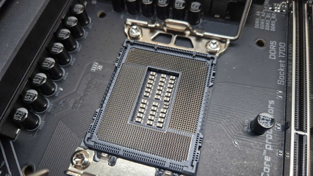 Płyta GIGABYTE Z690 aorus elite stealth LGA1700 DDR5 GWARAN. 515430