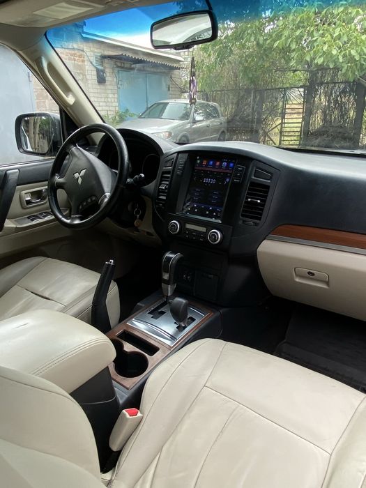 Mitsubishi Pajero 2008 VIN JMYLYV98W8J726827 фото оголошення 7 з 8