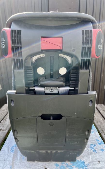 Автокрісло Britax Römer King II (9–18 кг)