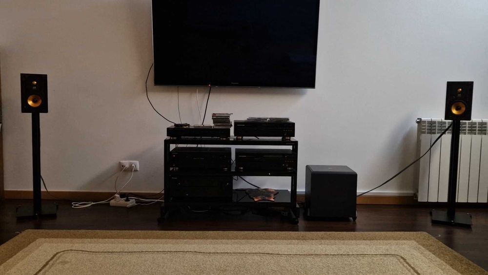 Colunas monitor audio Studio 2