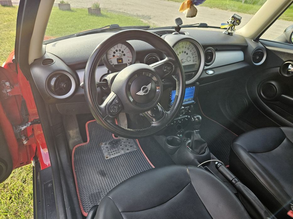 Продам Mini Cooper r56