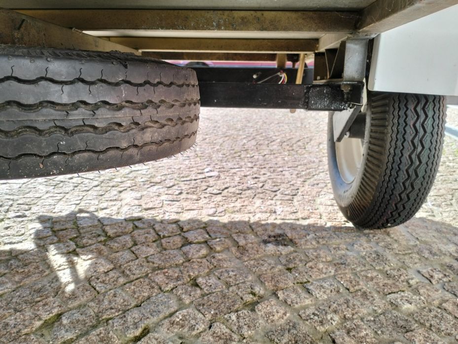 Vendo 2 atrelados de caça ou carga