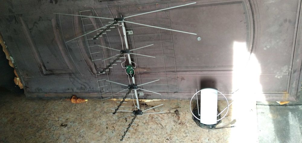 Антена Т V с усилителем