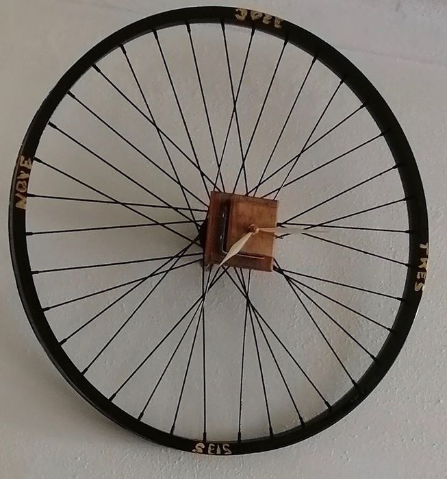 relógio artesanal original