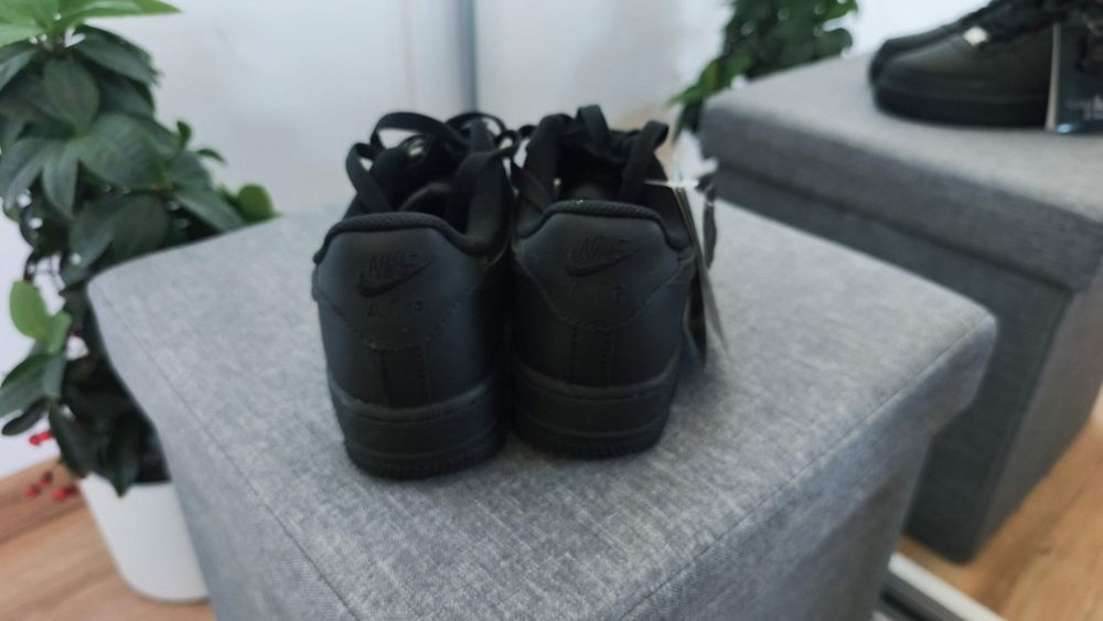 Buty nowe EU37 unisex