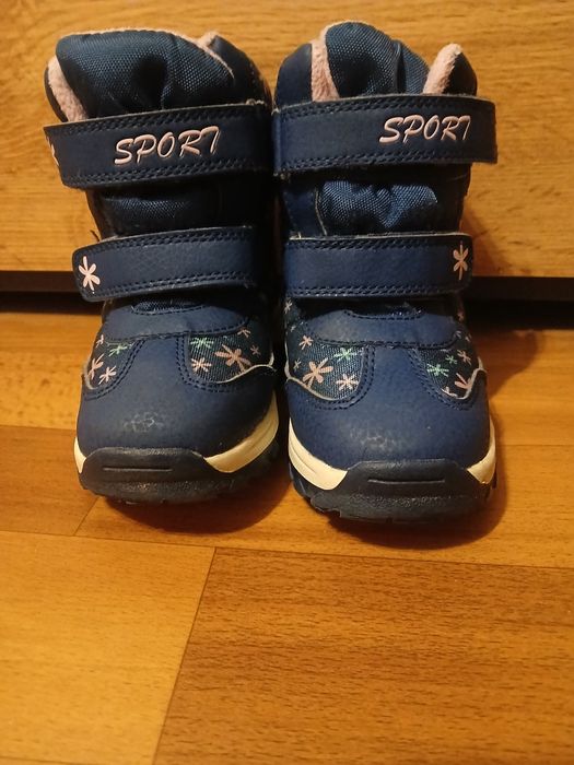 Зимові ботинки для дівчинки