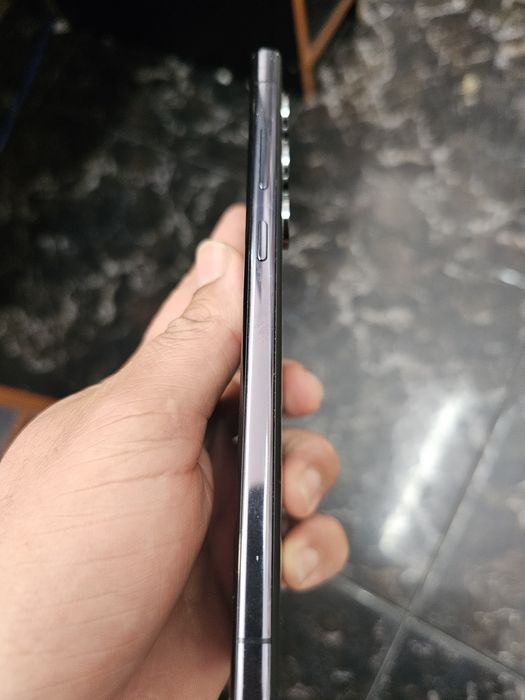 Galacy S23 ultra 256/8gb
