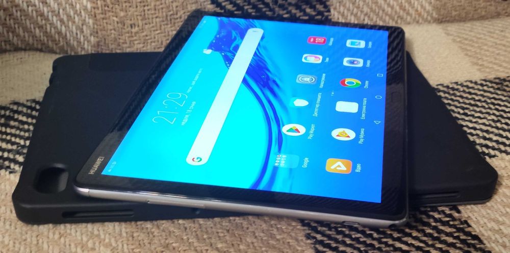 Продам планшет Huawei MediaPad M5 Lite.