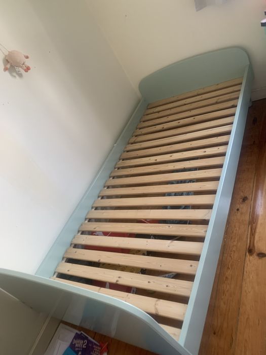 Cama infantil IKEA