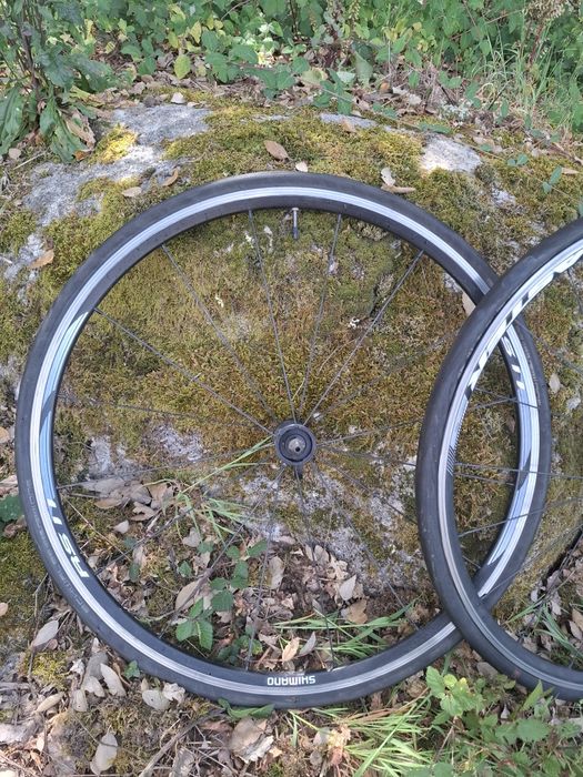 Conjunto de Rodas Bicicleta Rodi Blaster e Shimano 11v para travões de calço
